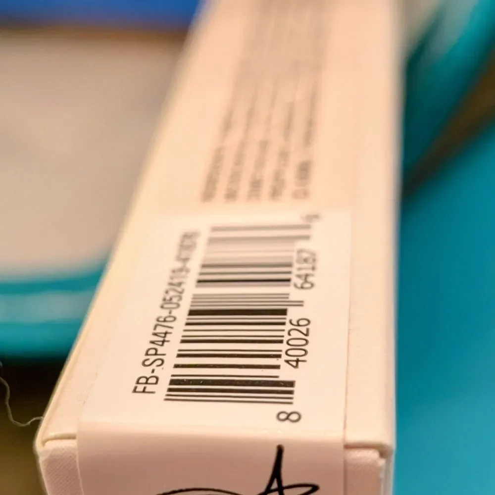 NEW Fenty Beauty Eyeliner Pencil  CUZ I'M BLACK
